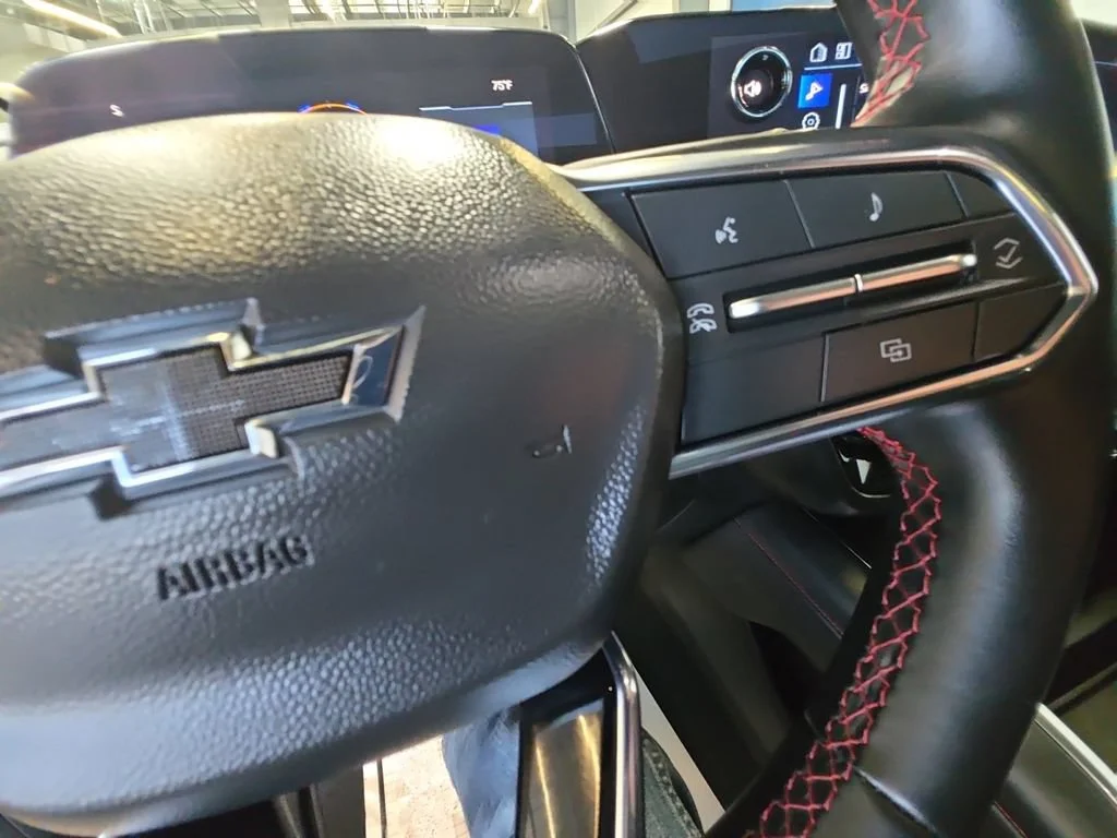 Used 2025 Black Chevrolet RST image 25
