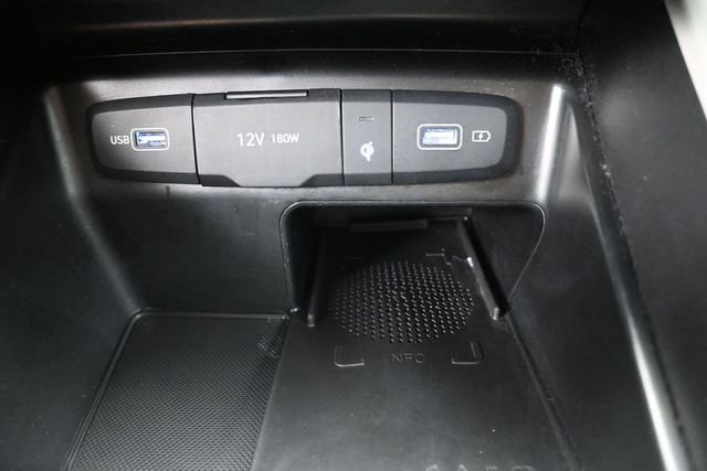 Used 2024 Silver Hyundai SEL image 4