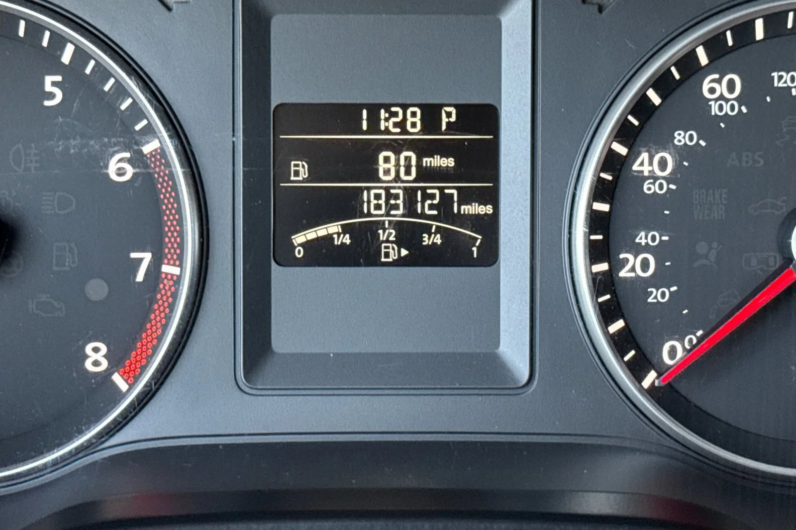 Used 2013 Red Volkswagen 2.5L SE image 24