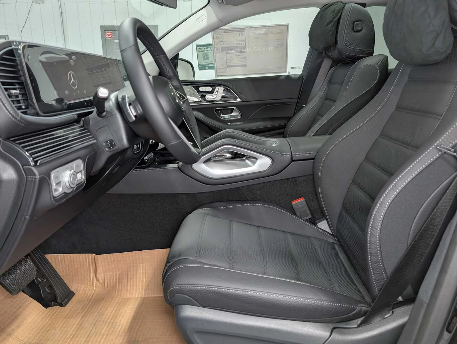 New 2026 Obsidian Black Metallic Mercedes-Benz GLE 450 image 4