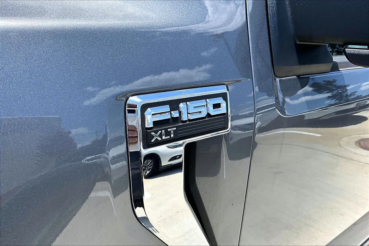 Used 2024 Carbonized Gray Ford XLT image 29