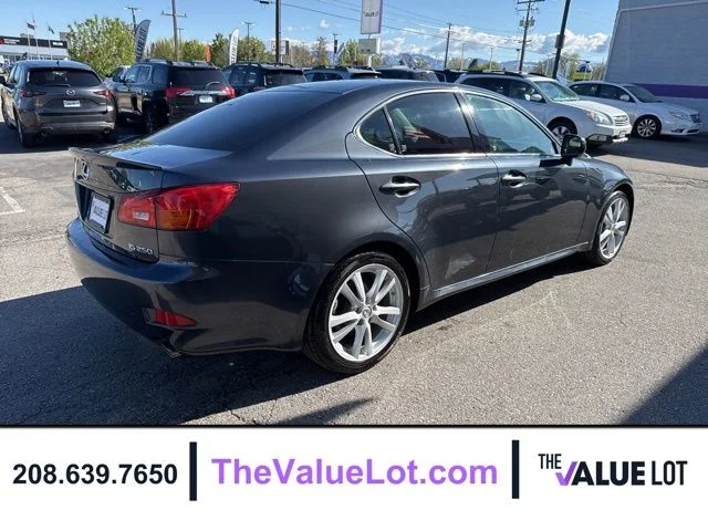 Used 2006  Lexus 250 image 4