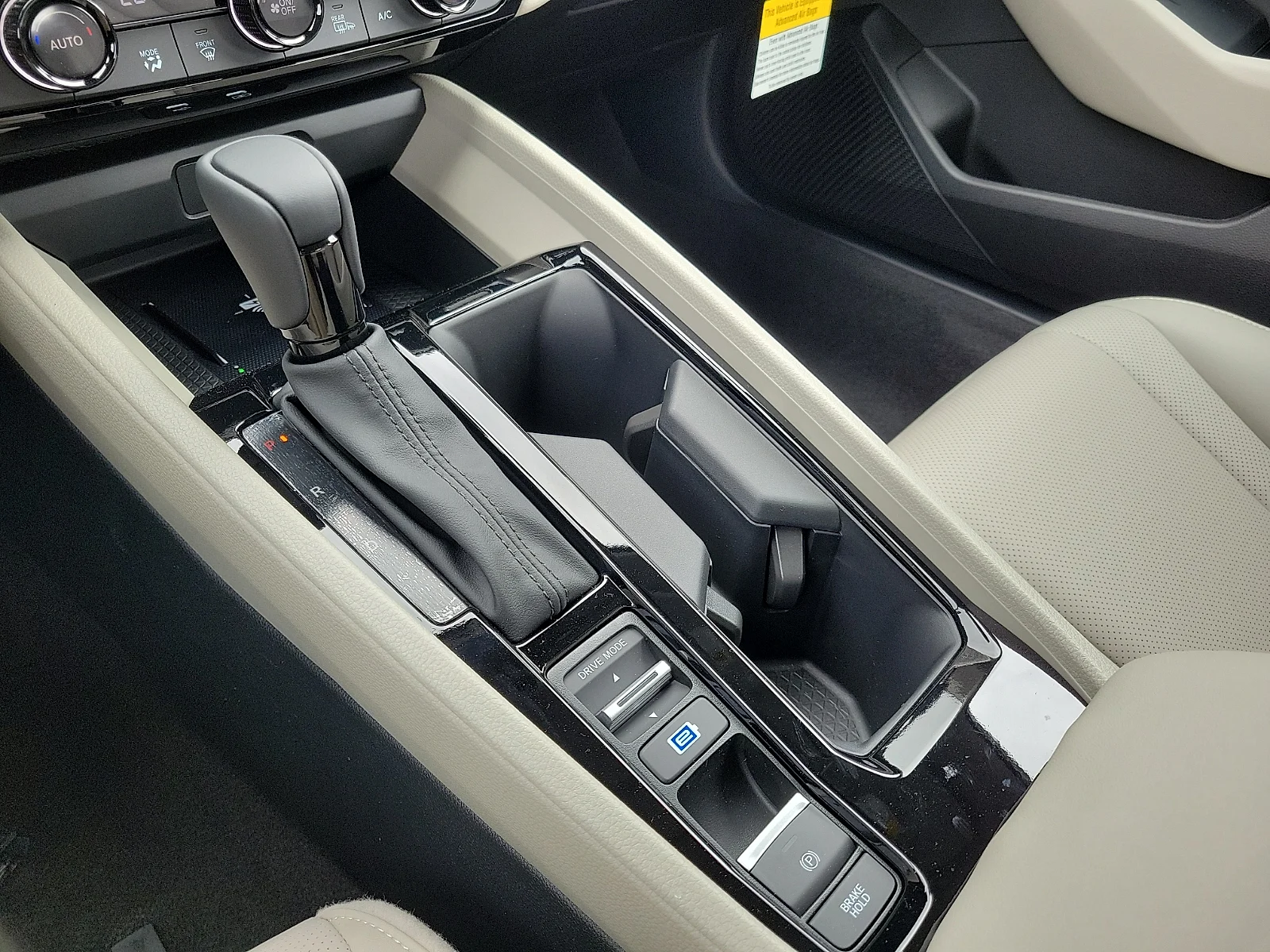 2026 Honda Accord Hybrid EX-L - Photo 25
