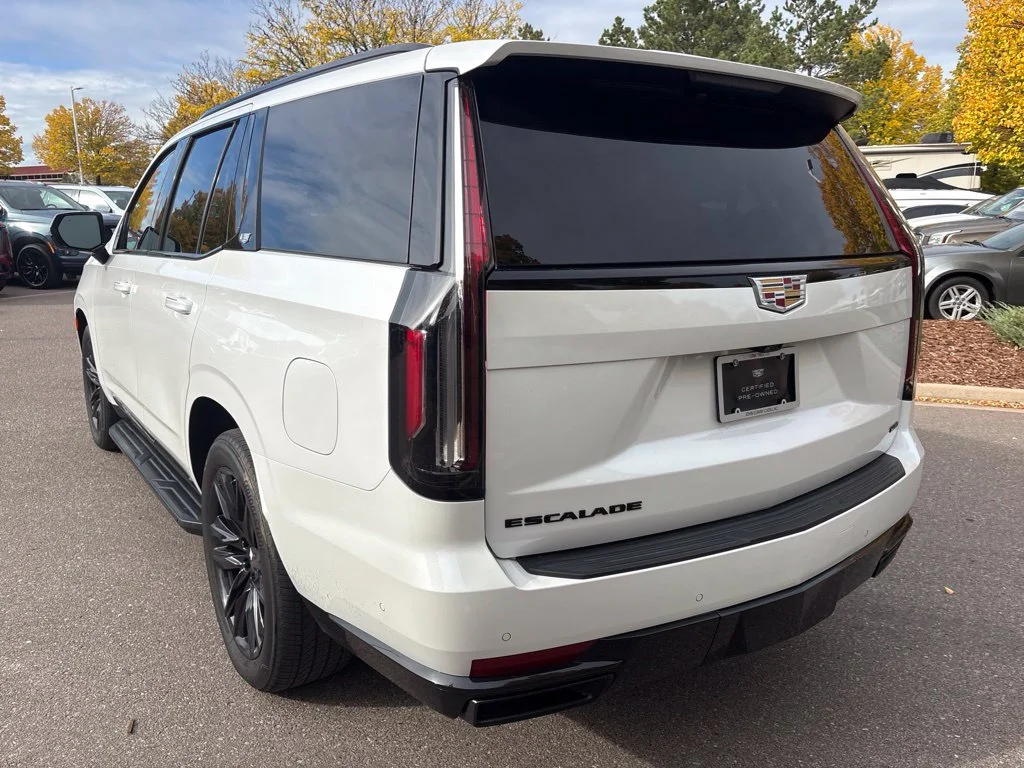 Used 2022 Crystal White Cadillac Sport Platinum image 3
