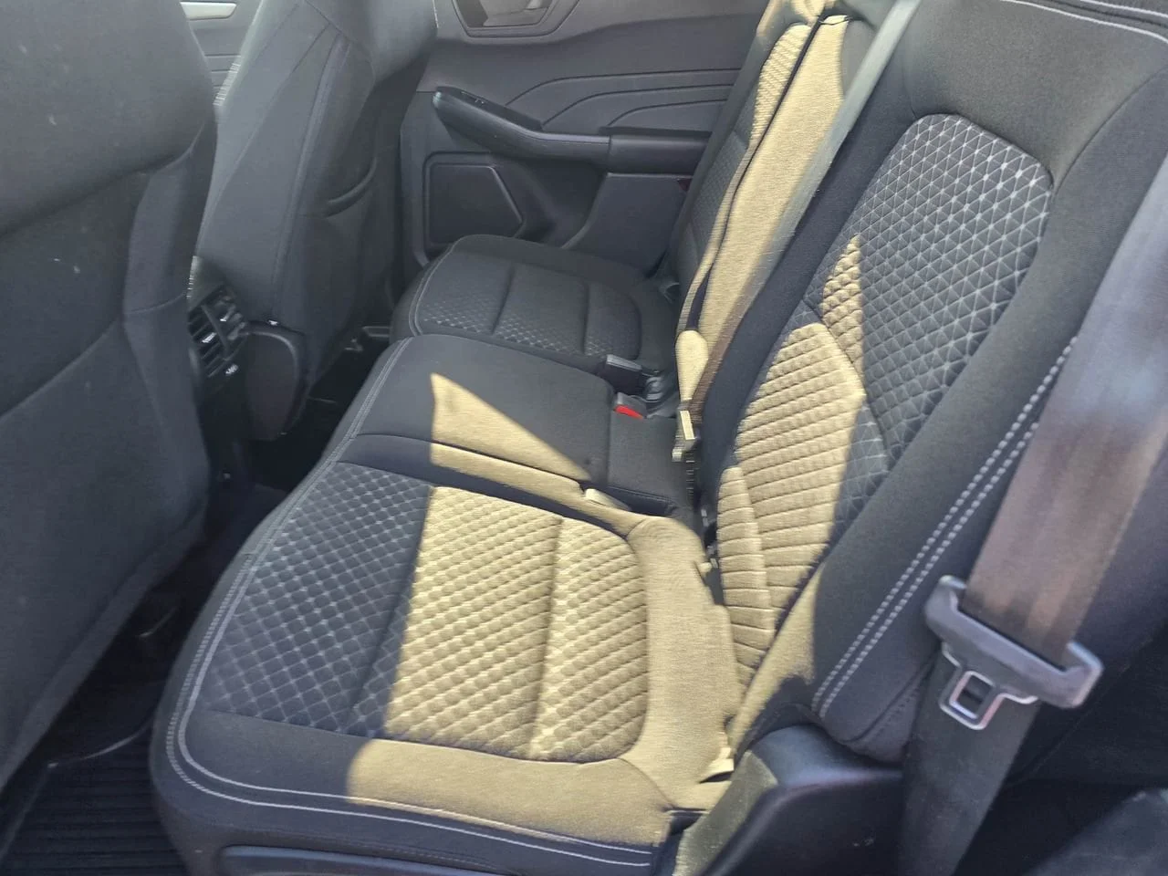 Used 2023 White Ford Active image 12