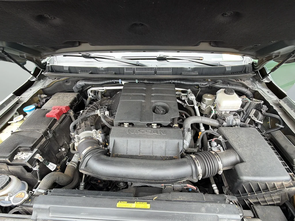 Used 2025 Green Nissan PRO-4X image 8