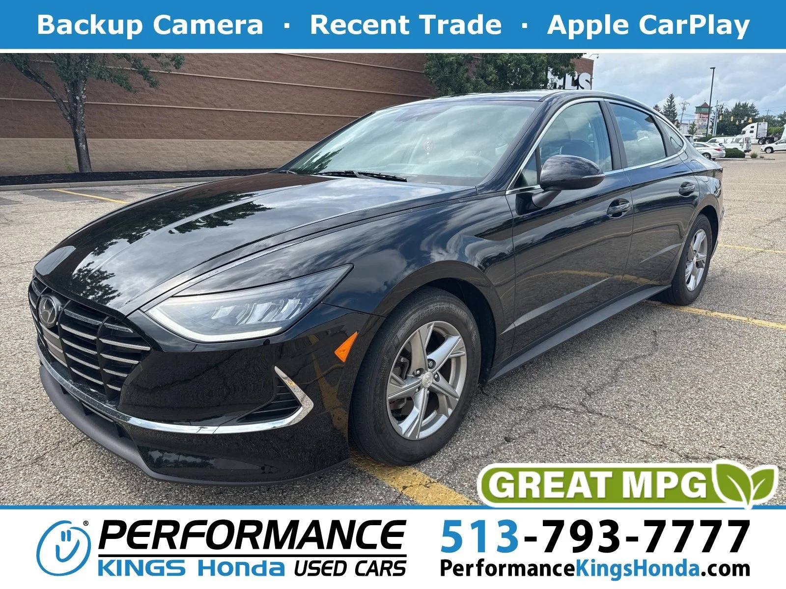 Used 2023 Onyx Black Hyundai SE image 1