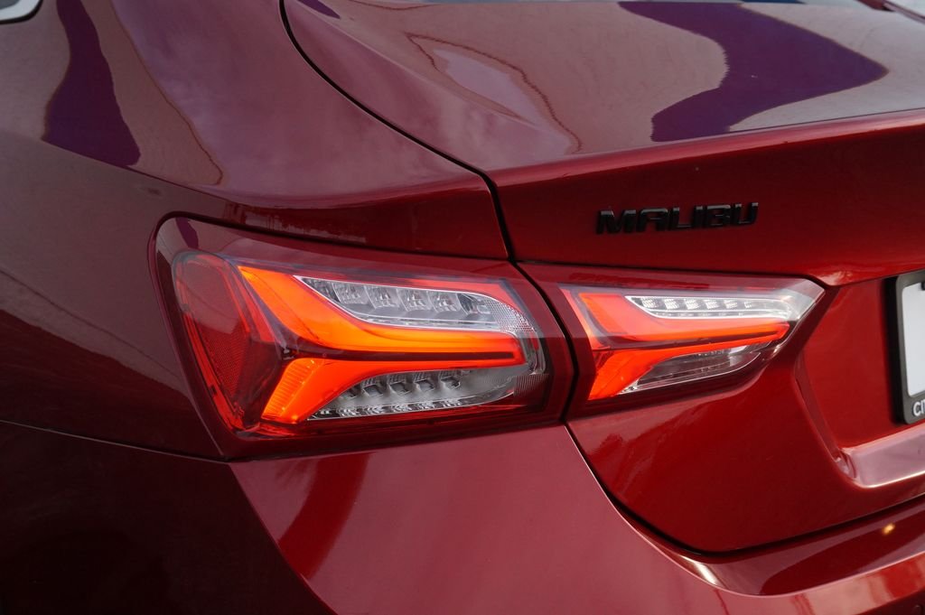 Used 2022 Red Chevrolet LT image 35