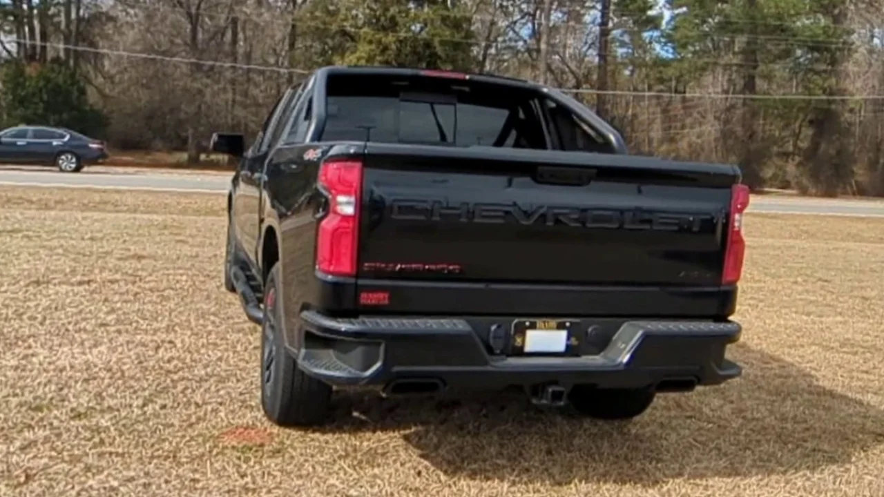 2025 Chevrolet Silverado 1500 RST - Photo 31