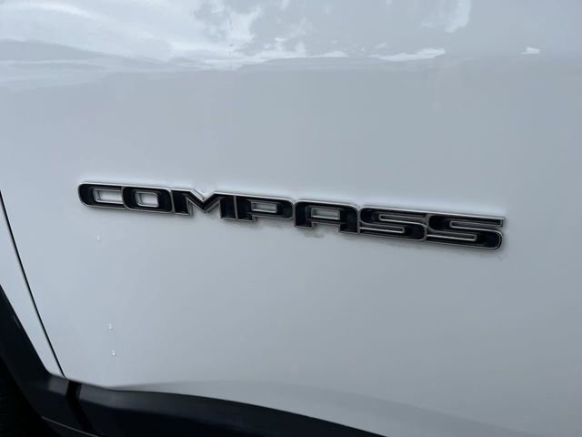 2025 Jeep Compass Limited - Photo 29