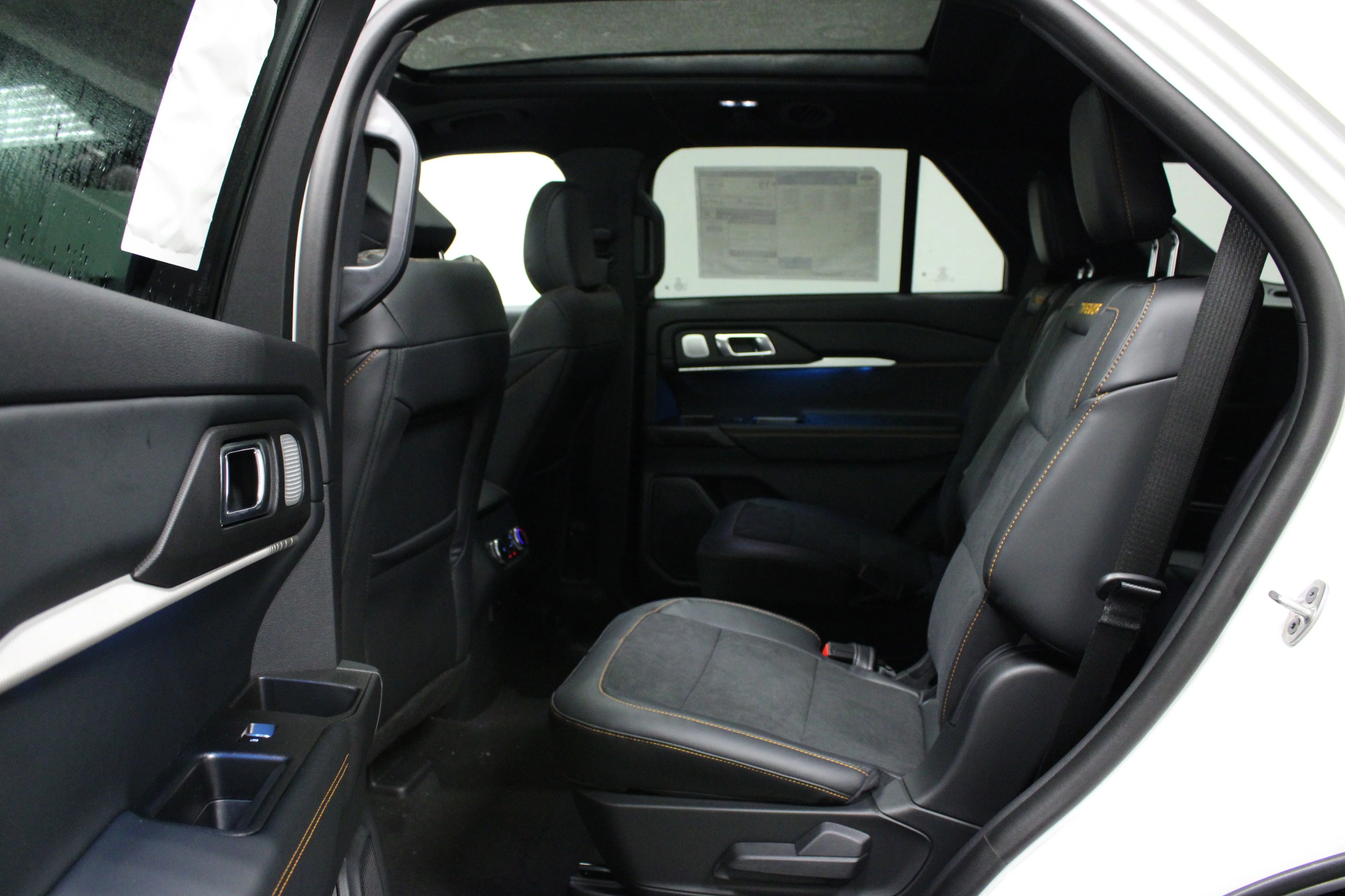 New 2026 Star White Metallic Tri-Coat Ford Tremor® image 13