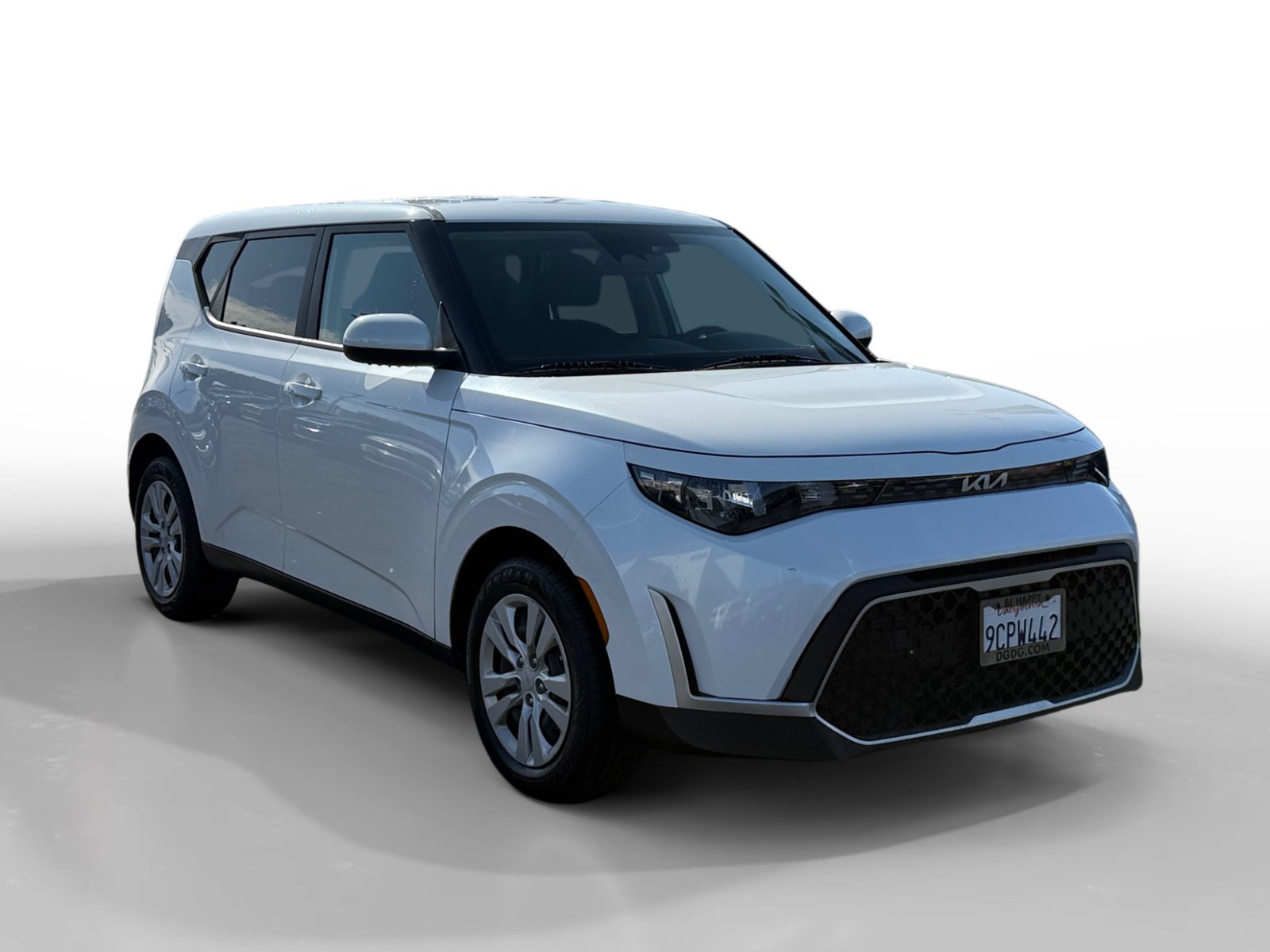 Certified Used 2023 Snow White Pearl Kia LX image 7
