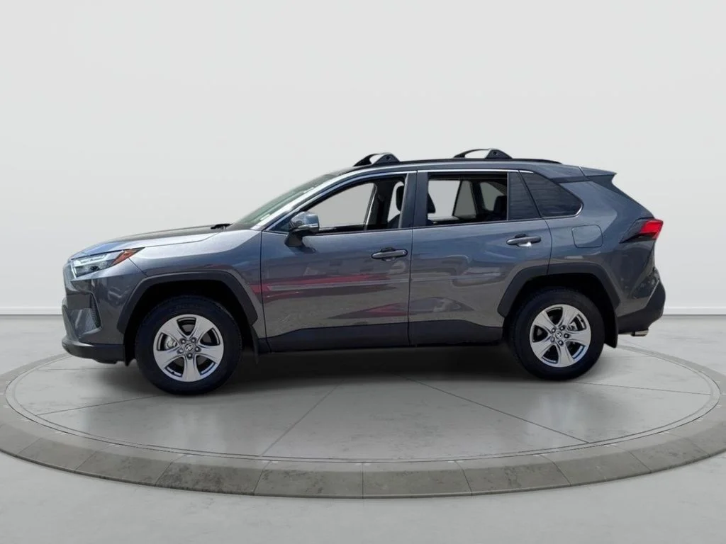 Used 2025 Gray Toyota XLE image 5