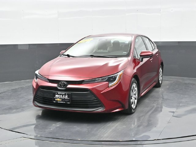 Used 2025 Toyota Corolla LE with VIN 5YFB4MDE0SP247392 for sale in Kansas City