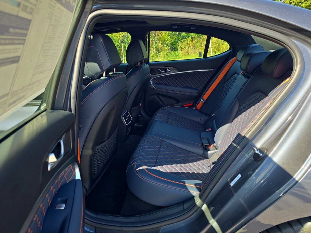 New 2026 Blue Genesis 3.3T PRESTIGE GRAPHITE image 14