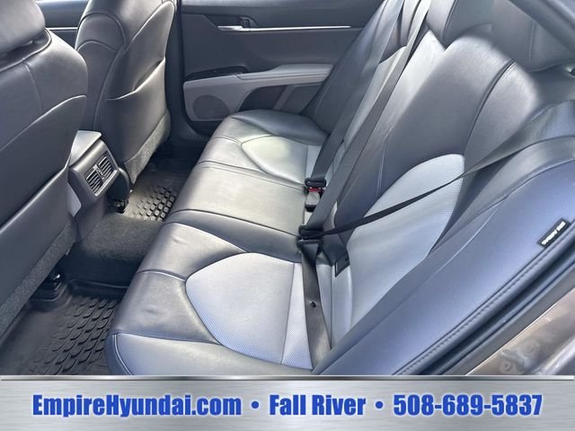 2020 Toyota Camry XLE - Photo 14