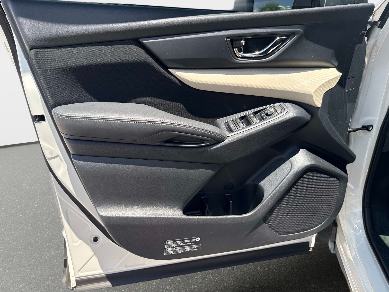 Used 2022 Crystal White Pearl Subaru Premium image 16