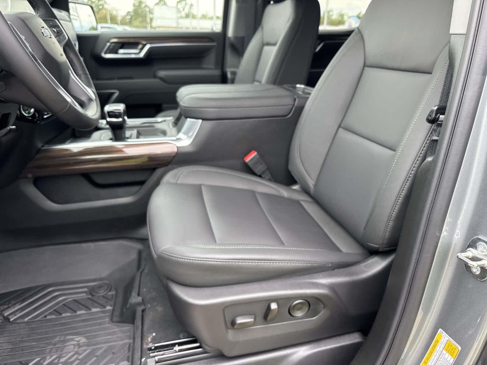 2026 Chevrolet Silverado 1500 RST - Photo 11