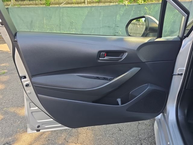 Certified Used 2022 Silver Toyota LE image 25
