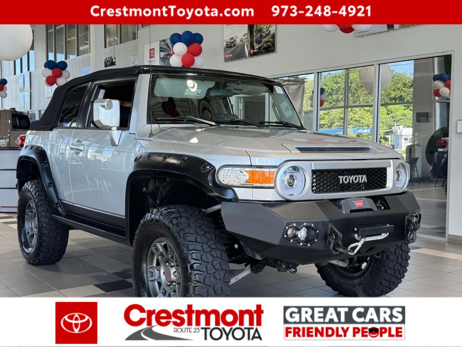 Used 2008 White/Titanium Metallic Toyota  image 3