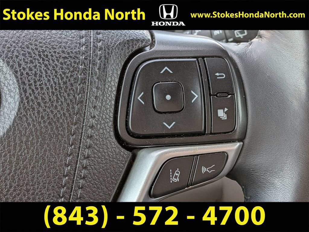 Used 2019 Black Toyota XLE image 28