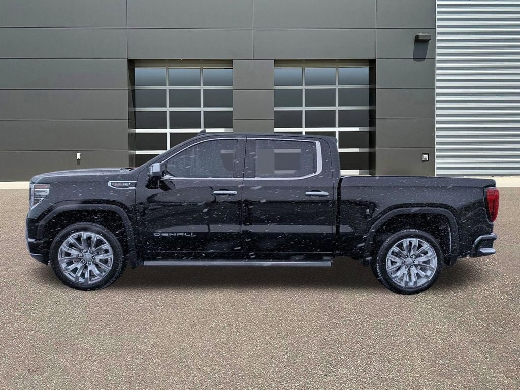 Certified Used 2025 Onyx Black GMC Denali image 9