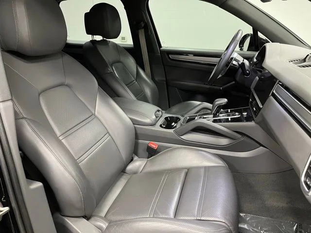 2022 Porsche Cayenne Platinum Edition - Photo 56