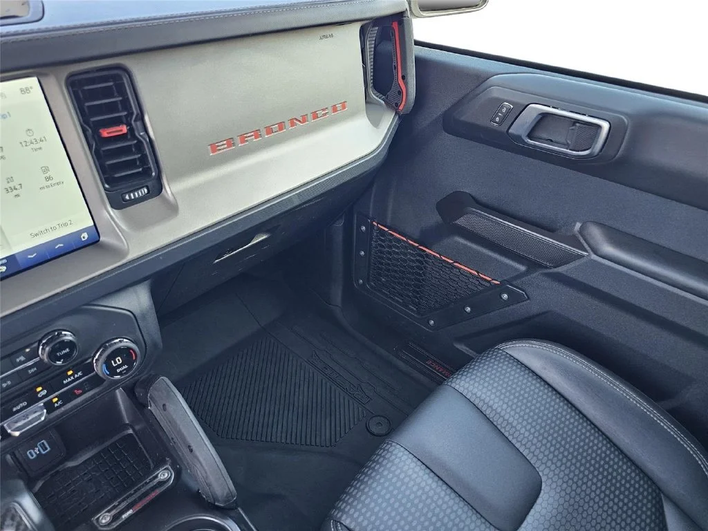 Used 2024 Azure Gray Meta Ford Raptor image 27