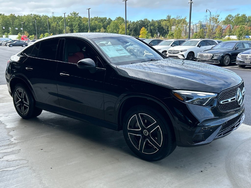 New 2027 Black Mercedes-Benz GLC 300 image 2