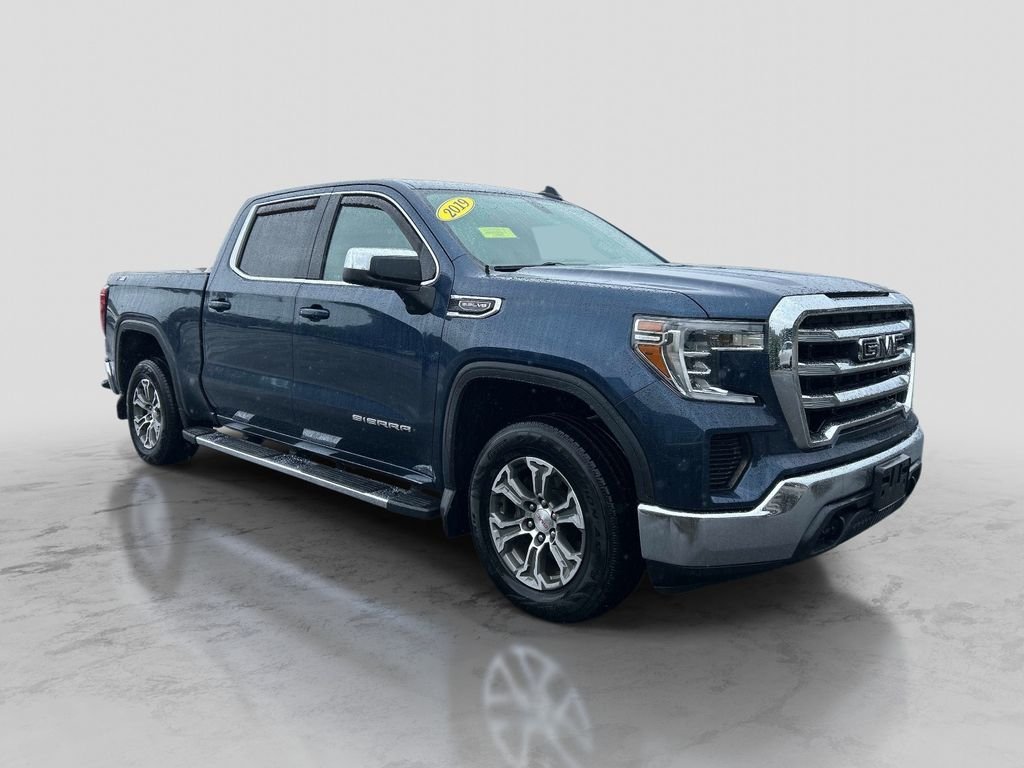 Used 2019 Blue GMC SLE image 7