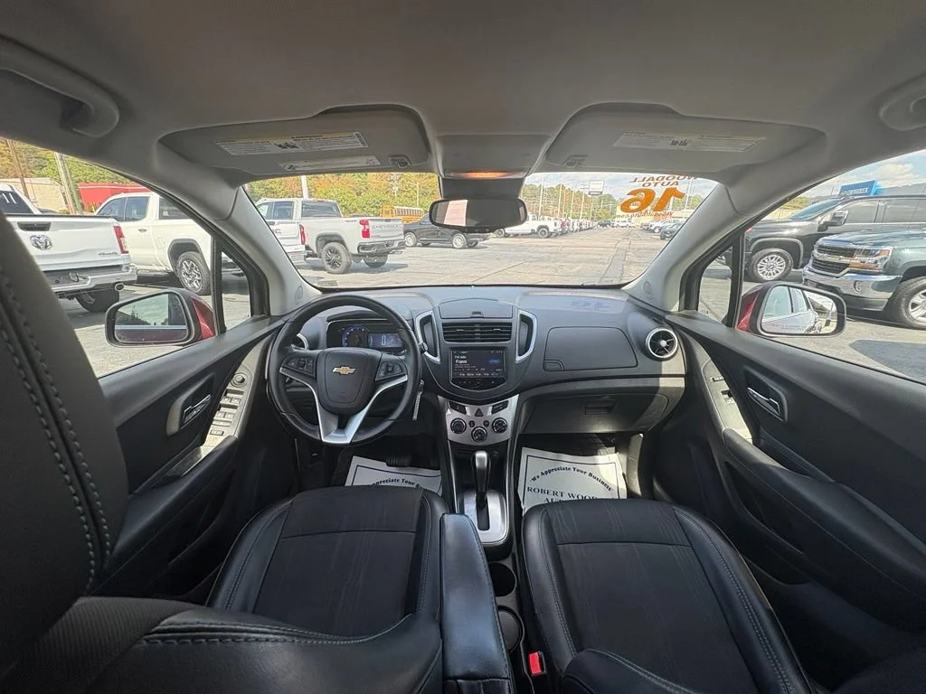 Used 2016 CRIMSON METALLIC Chevrolet LT image 19