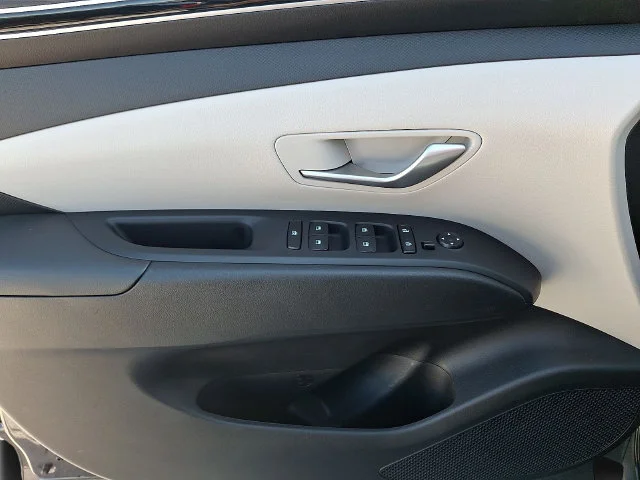 Used 2024 Gray Hyundai SEL image 12