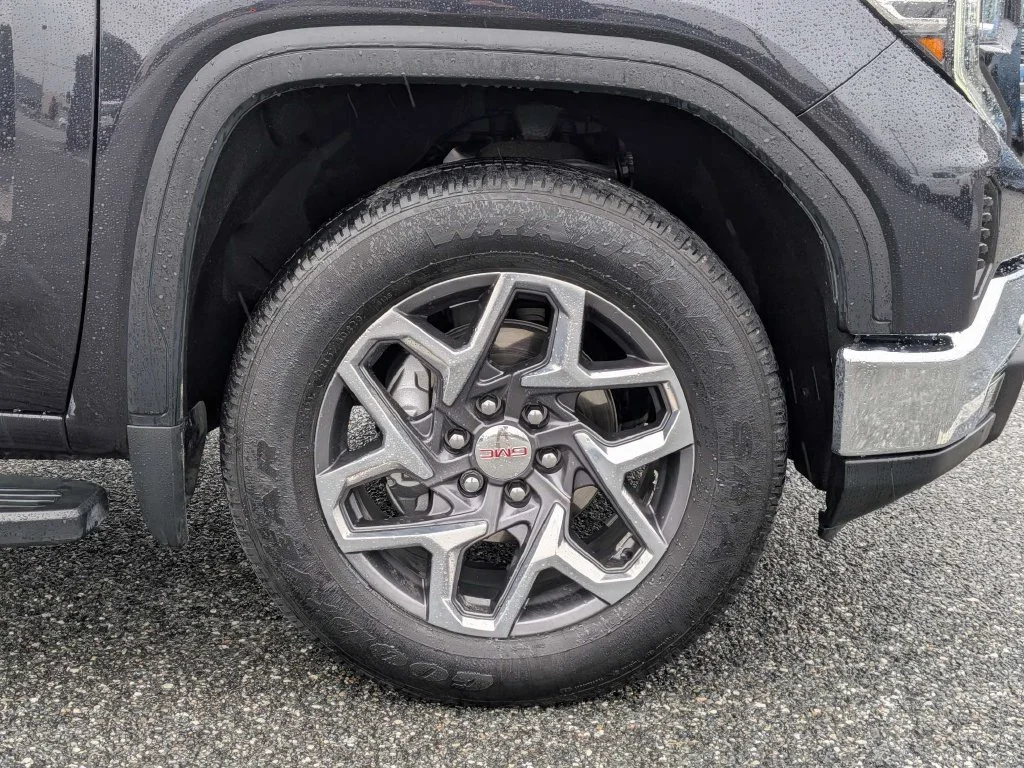 Certified Used 2024 Titanium GMC SLT image 11