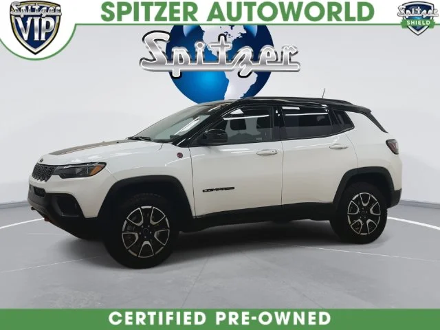 Used 2025 White Jeep Trailhawk image 11
