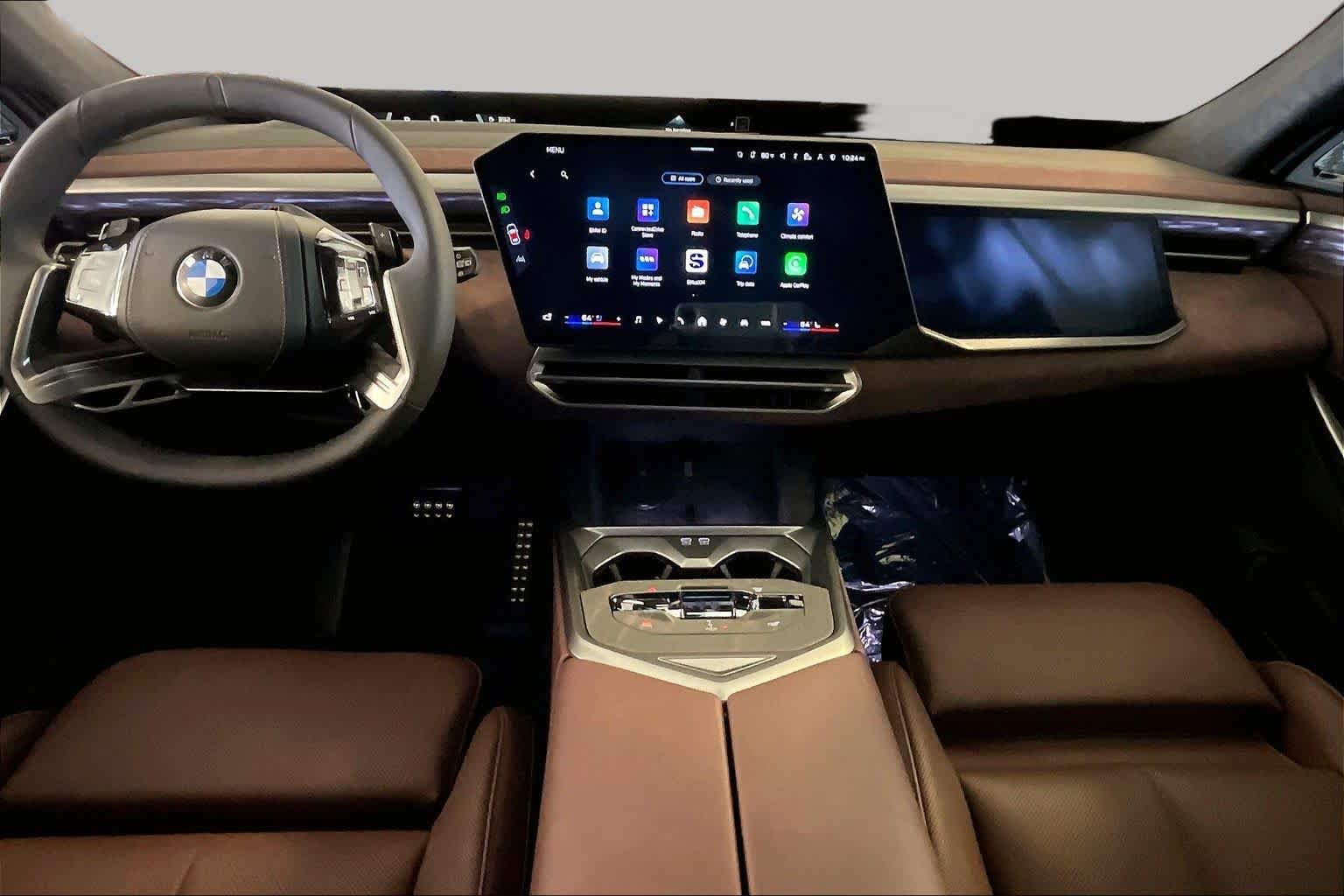 New 2027 Grey Pine Metallic BMW 40 xDrive image 5
