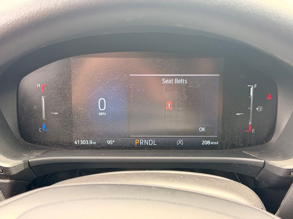 Used 2025 Gray Ford Active image 29