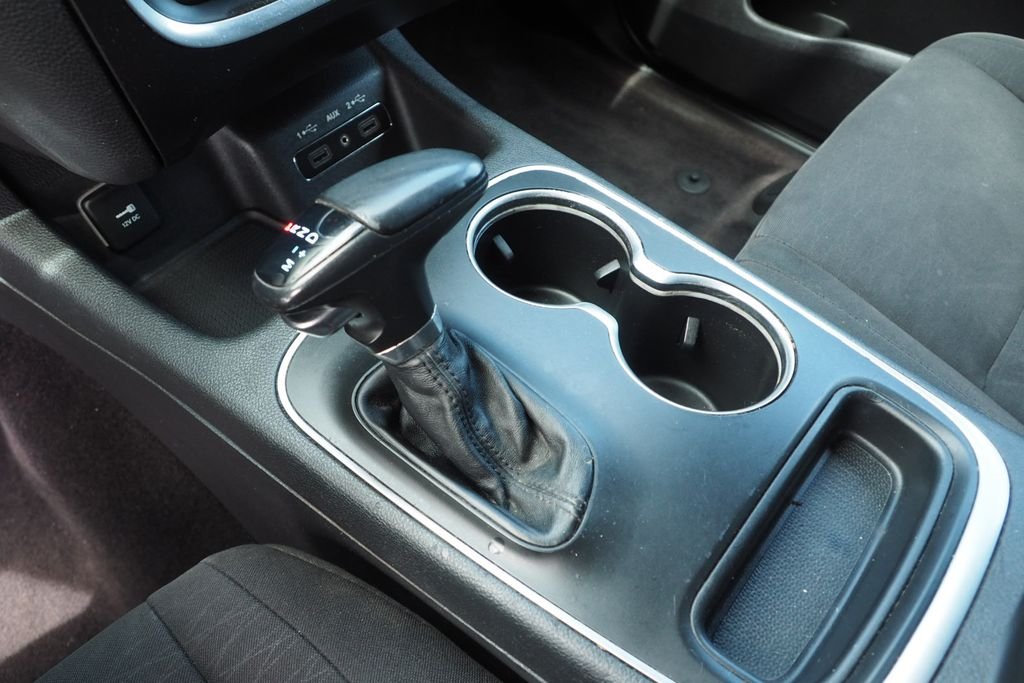 Used 2019 Black Dodge SXT Plus image 23