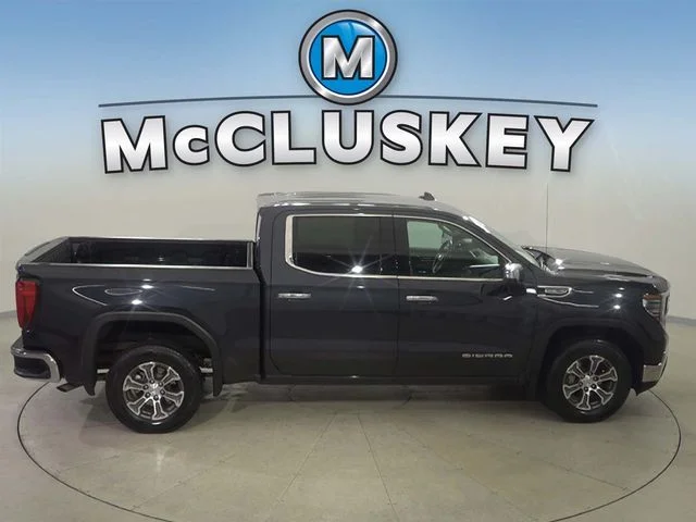 2025 GMC Sierra 1500 SLT - Photo 20