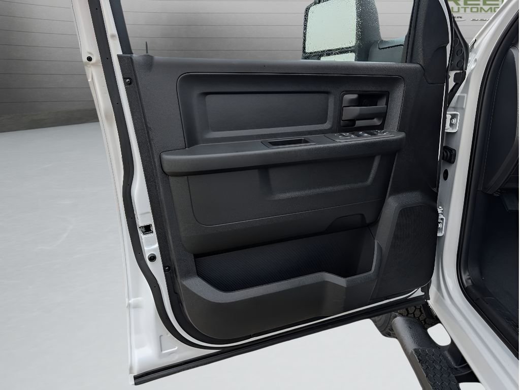 New 2026 Bright White Clear-Coat Exterior Paint RAM Tradesman Cummins HO Diesel Dually 4x4 image 30