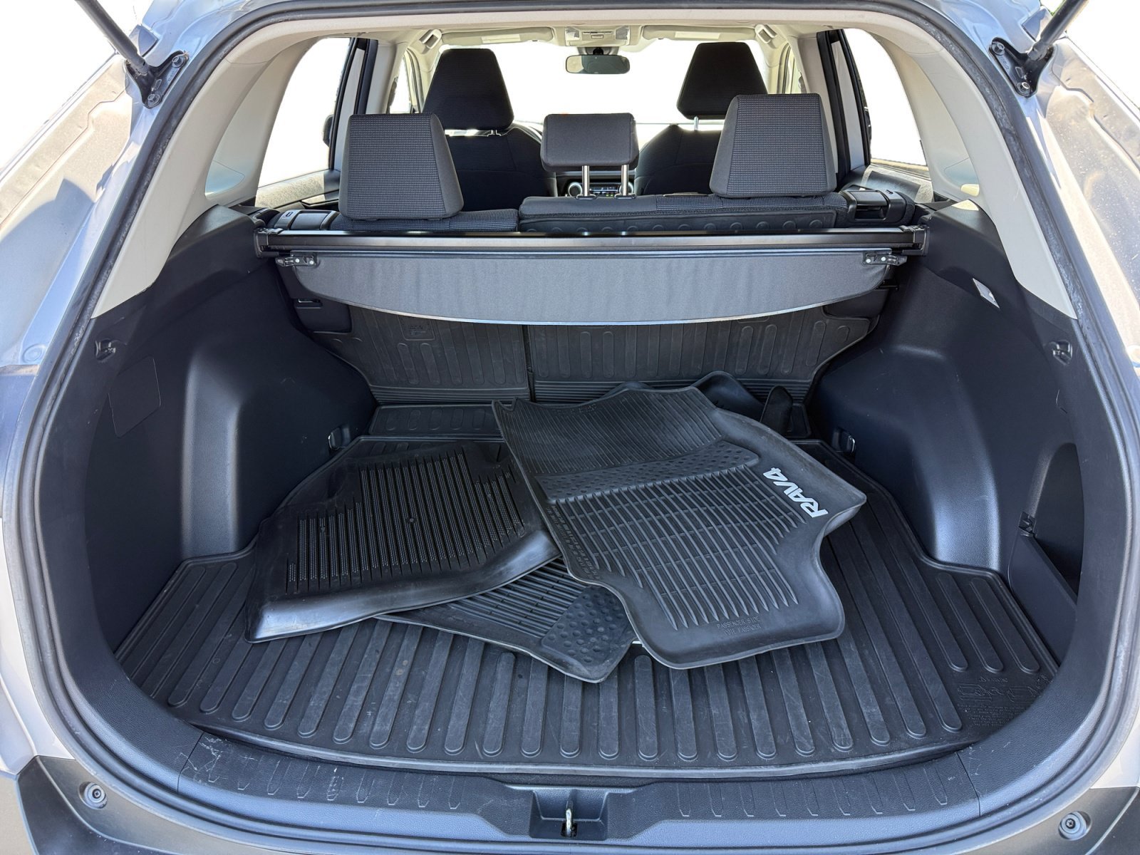 Used 2019 Silver Sky Metallic Toyota LE image 17
