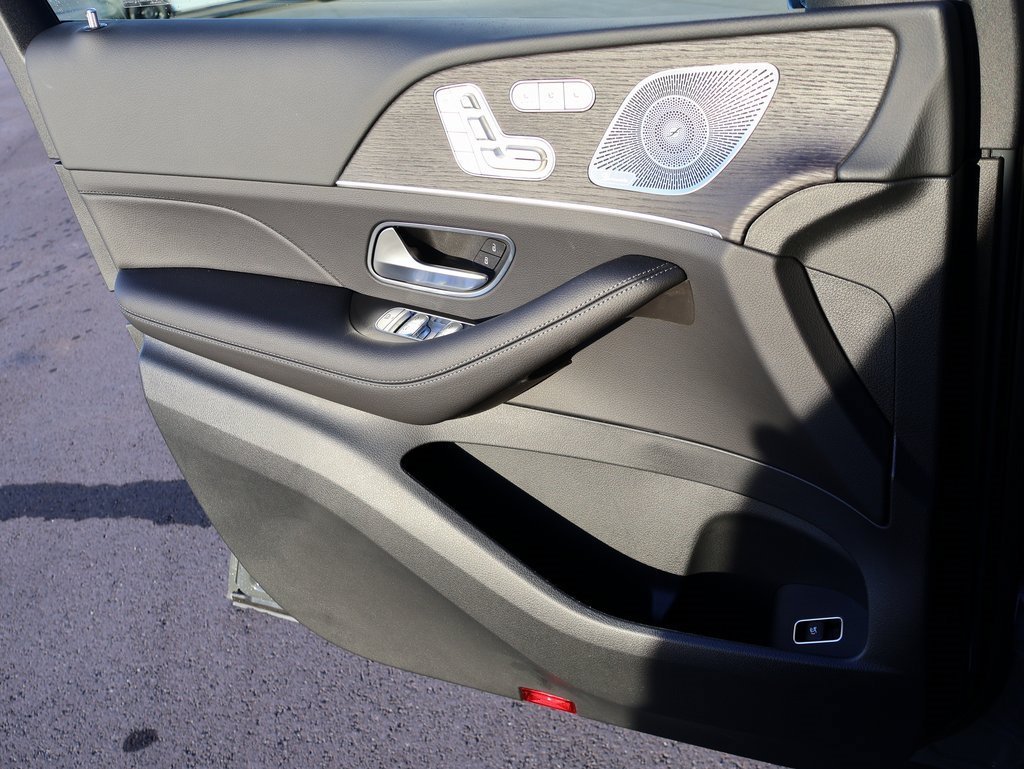 Used 2026 MANUFAKTUR Silicon Gray Mercedes-Benz GLE 450 image 38