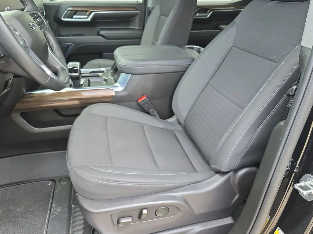 2024 Chevrolet Silverado 1500 RST - Photo 20