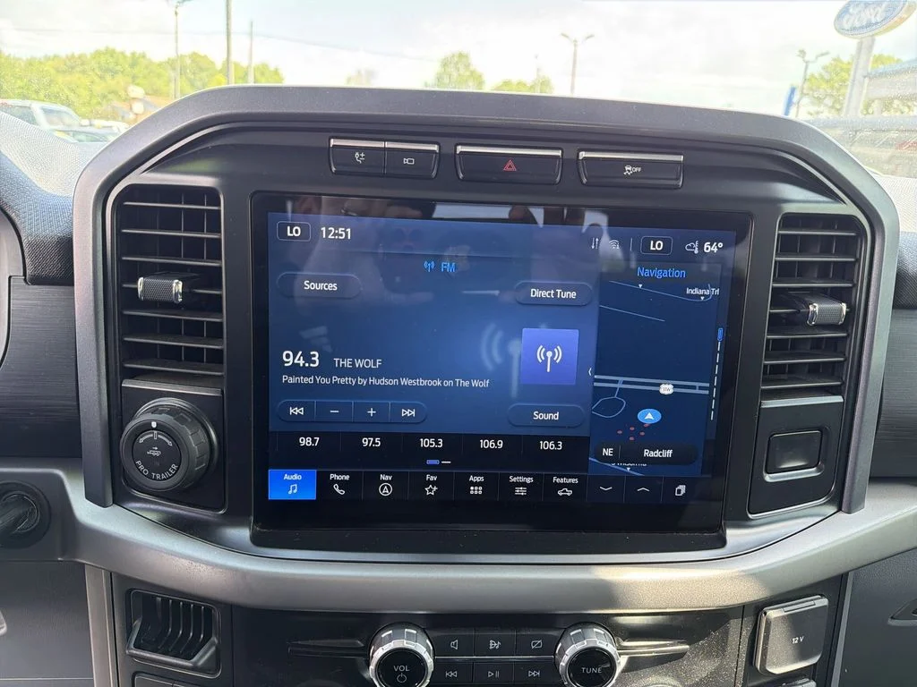 Used 2024 Silver Ford XLT image 22