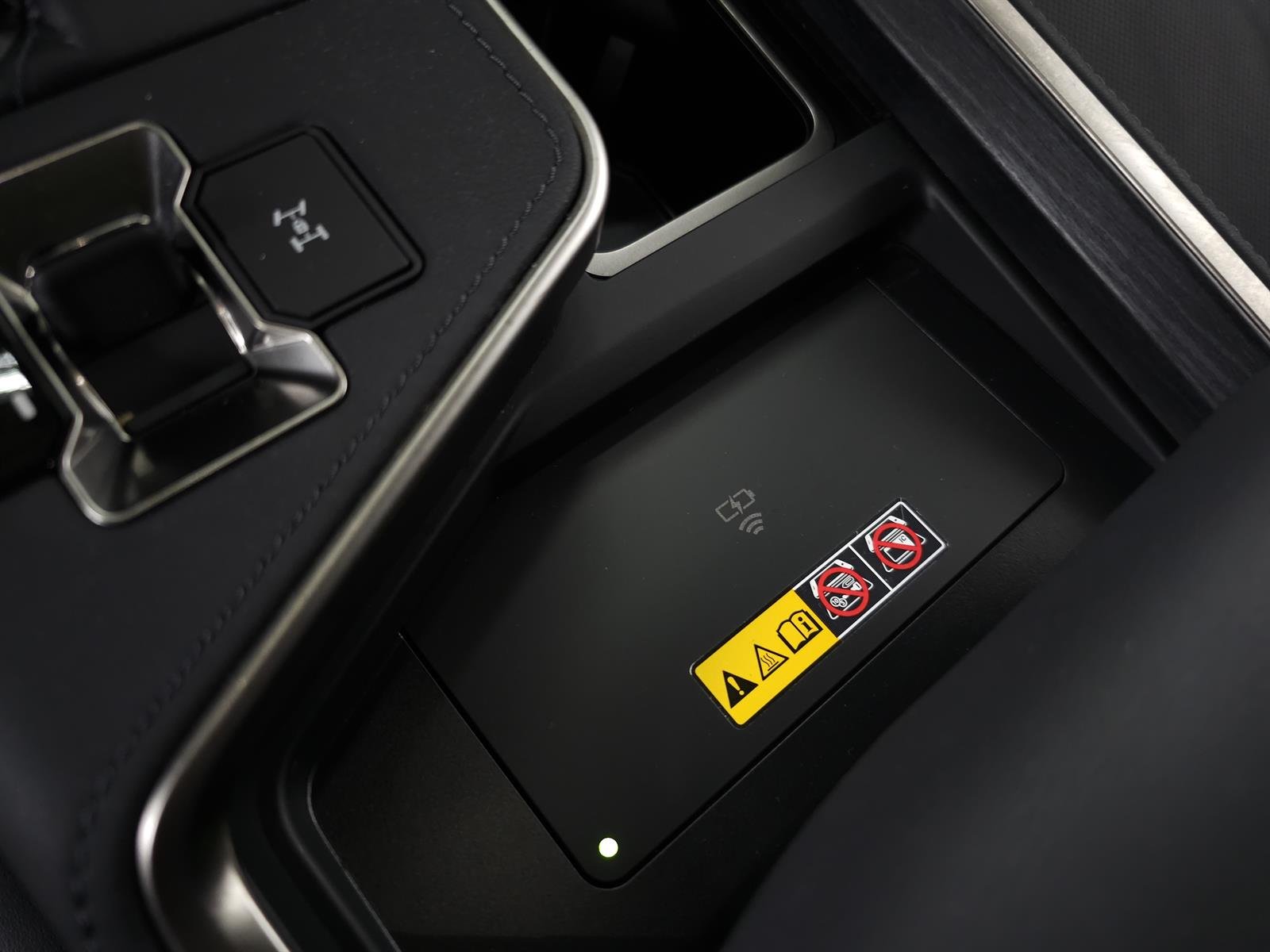 Certified Used 2024 Nebula Lexus PREMIUM+ image 34