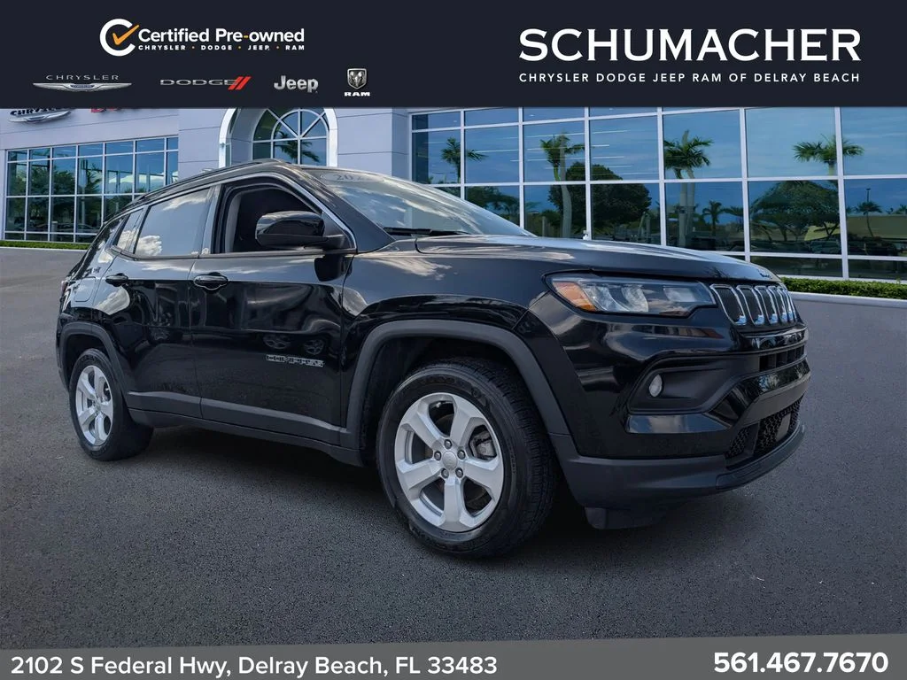 2022 Jeep Compass Latitude's photo