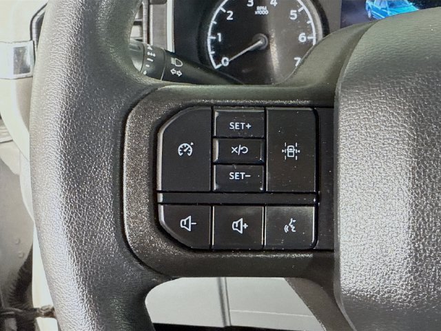 Used 2022 Oxford White Ford XL image 10