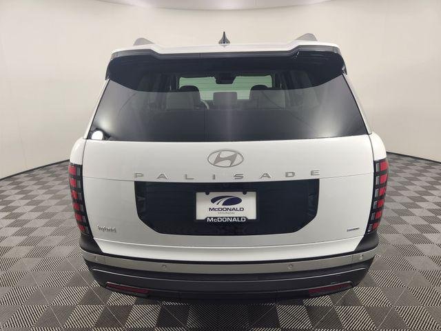 New 2026 White Hyundai SEL 8P image 4