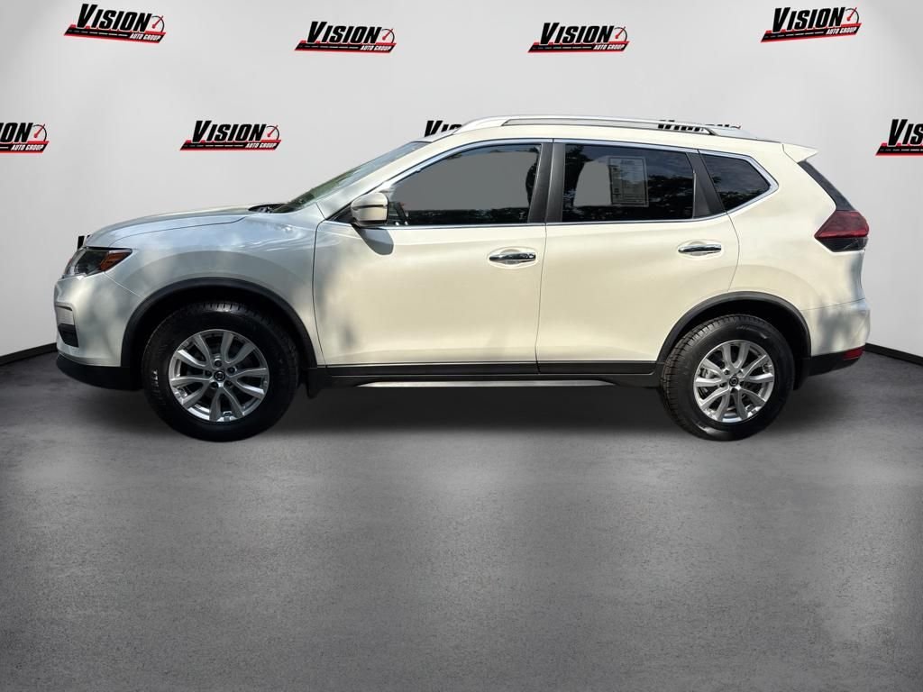 Used 2020 Nissan Rogue SV with VIN JN8AT2MV6LW117147 for sale in Webster, NY