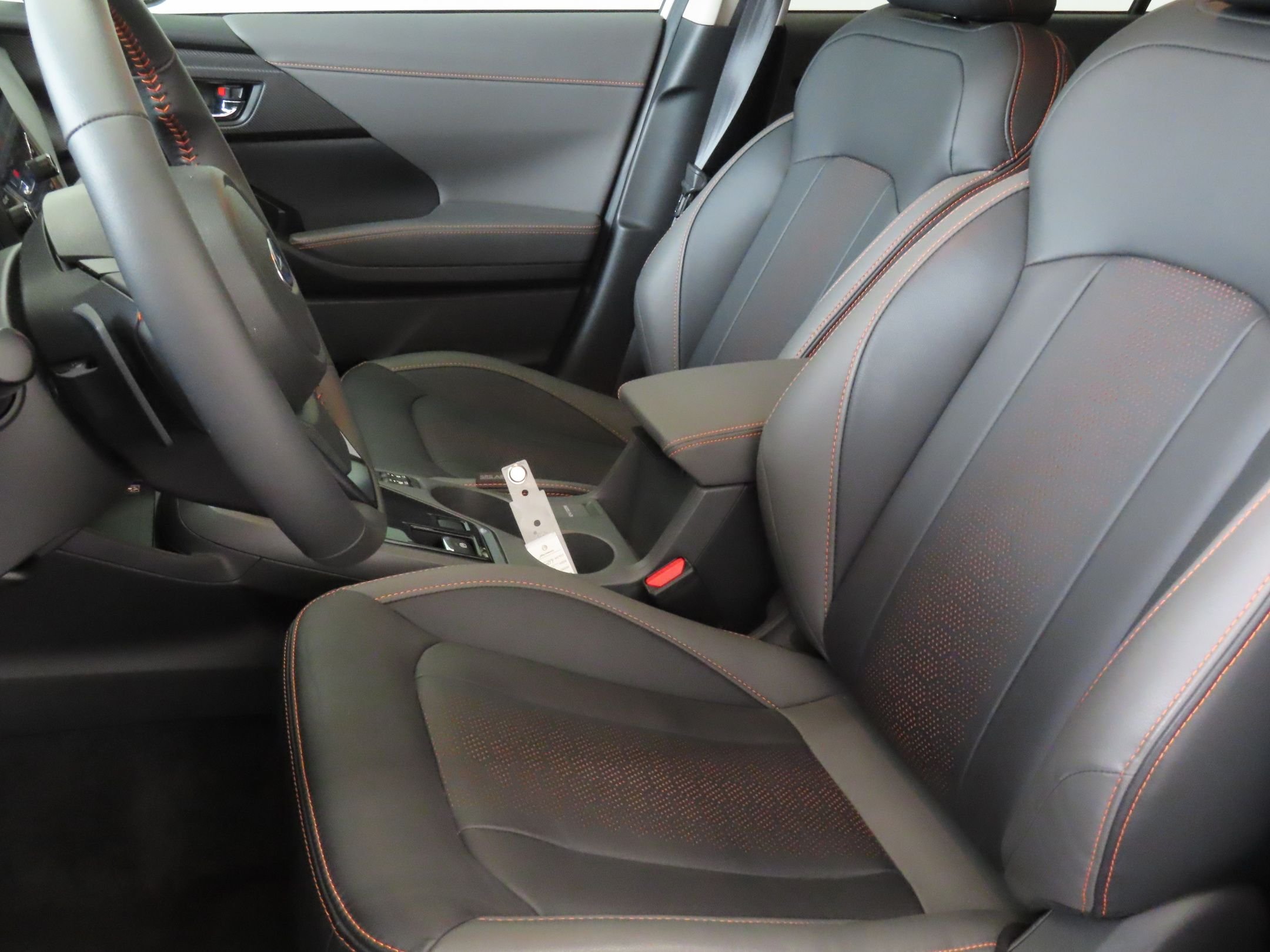 Used 2025 White Subaru Limited image 11