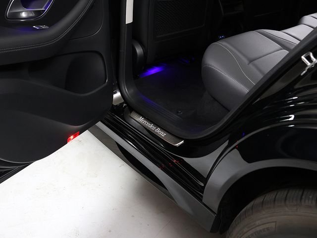 Certified Used 2026 Black Mercedes-Benz GLE 350 image 29